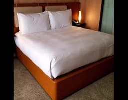 T300 King Sateen Collection Set