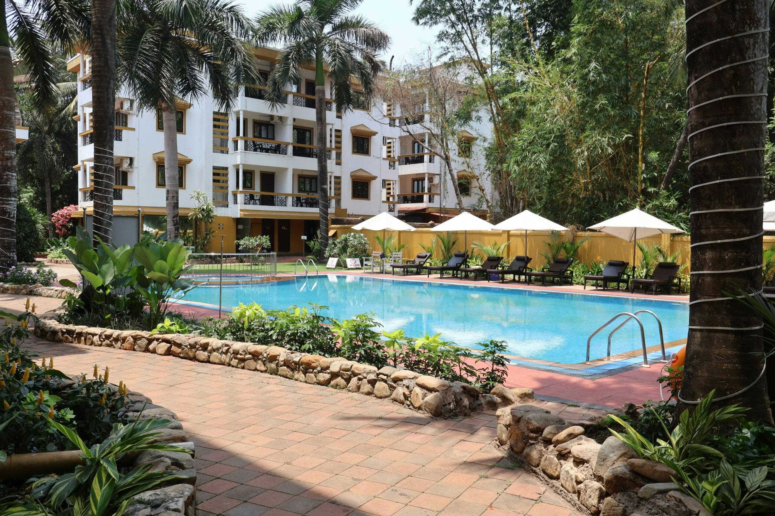 Goa Villagio Resort & Spa screenshot 1
